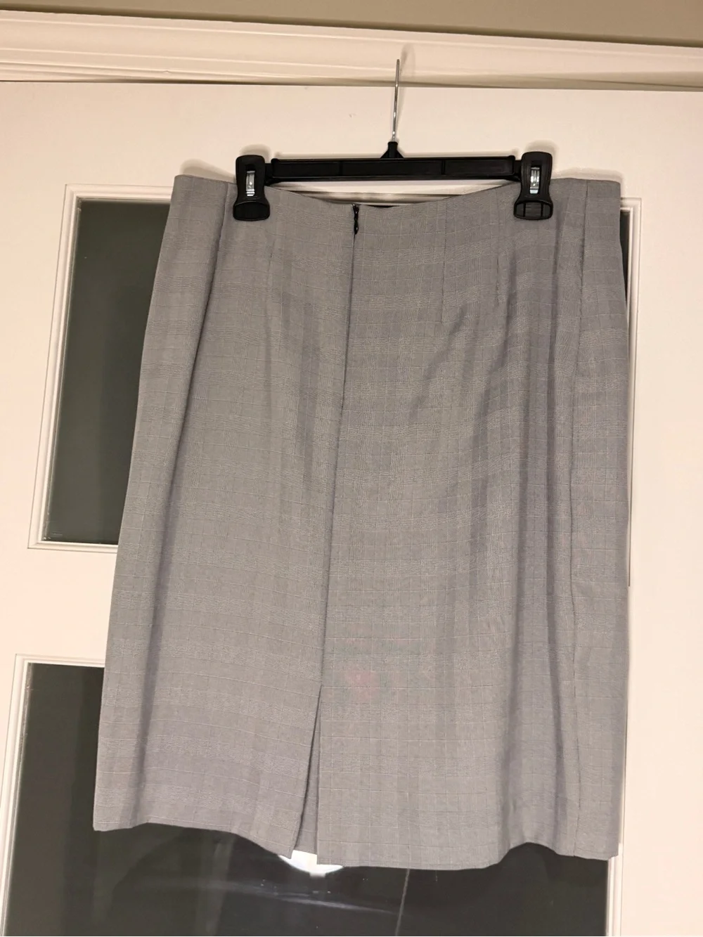 T. Milano Gray Plaid 2-Piece Skirt Suit NWT Size 12